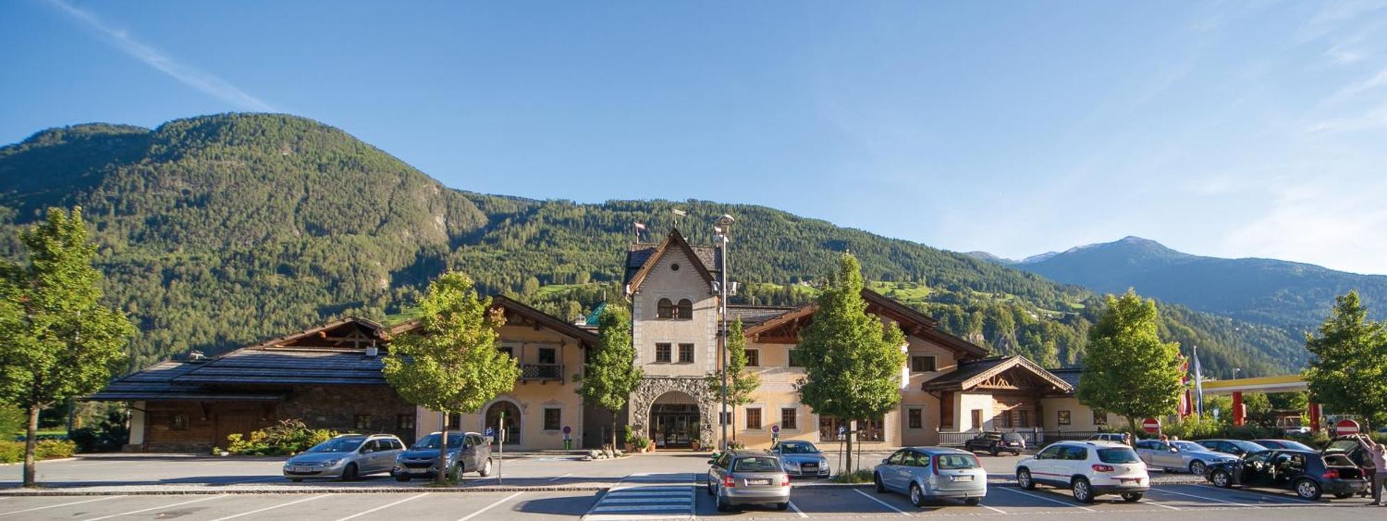Alpenrast Tyrol Hotel Mils bei Imst Exterior foto